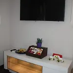 Aethalia Oda ve Kahvaltı 4*